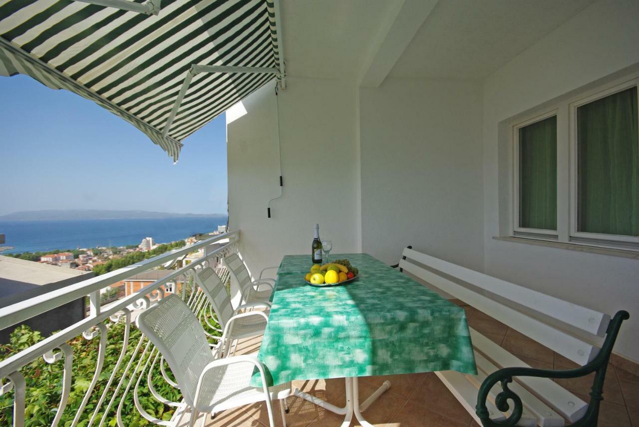 Apartments Senka Макарска Екстериор снимка